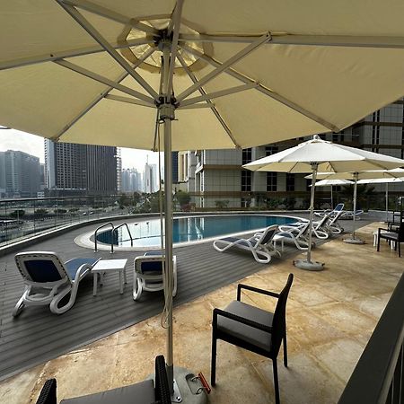 Dunya Tower Luxury And 2 Min Walk To Dubai Mall And Burj Khalifa In Heart Of Downtown Eksteriør bilde