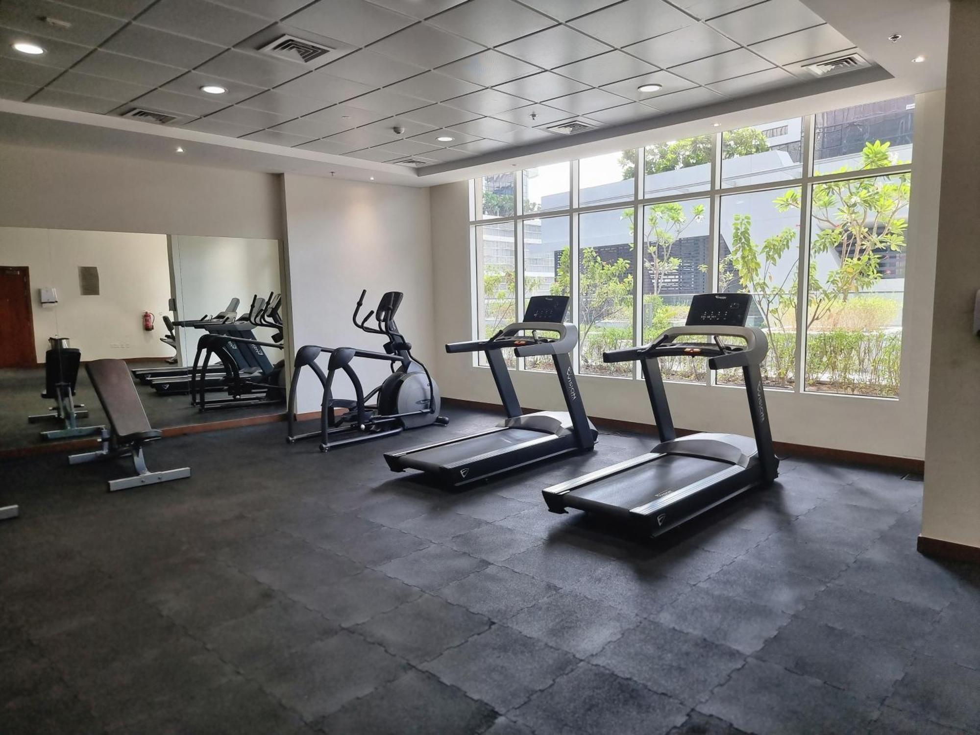 Dunya Tower Luxury And 2 Min Walk To Dubai Mall And Burj Khalifa In Heart Of Downtown Eksteriør bilde