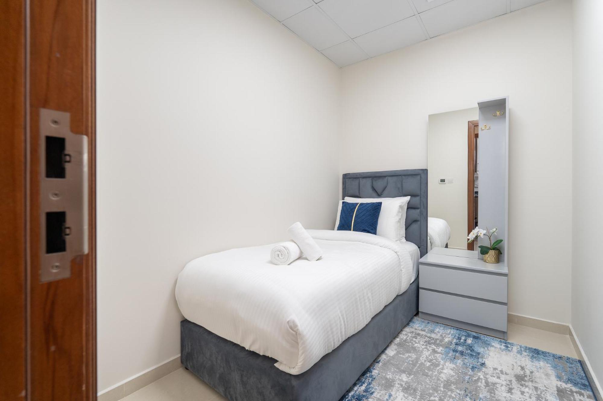 Dunya Tower Luxury And 2 Min Walk To Dubai Mall And Burj Khalifa In Heart Of Downtown Eksteriør bilde